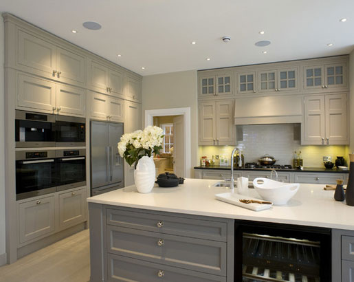 The Psychology of Why Gray Kitchen Cabinets Are So Popular ...