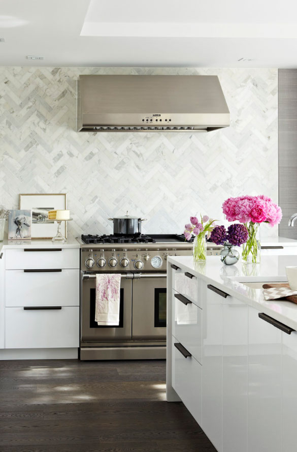 Kitchen Tile Backsplash Ideas With Grey Cabinets 