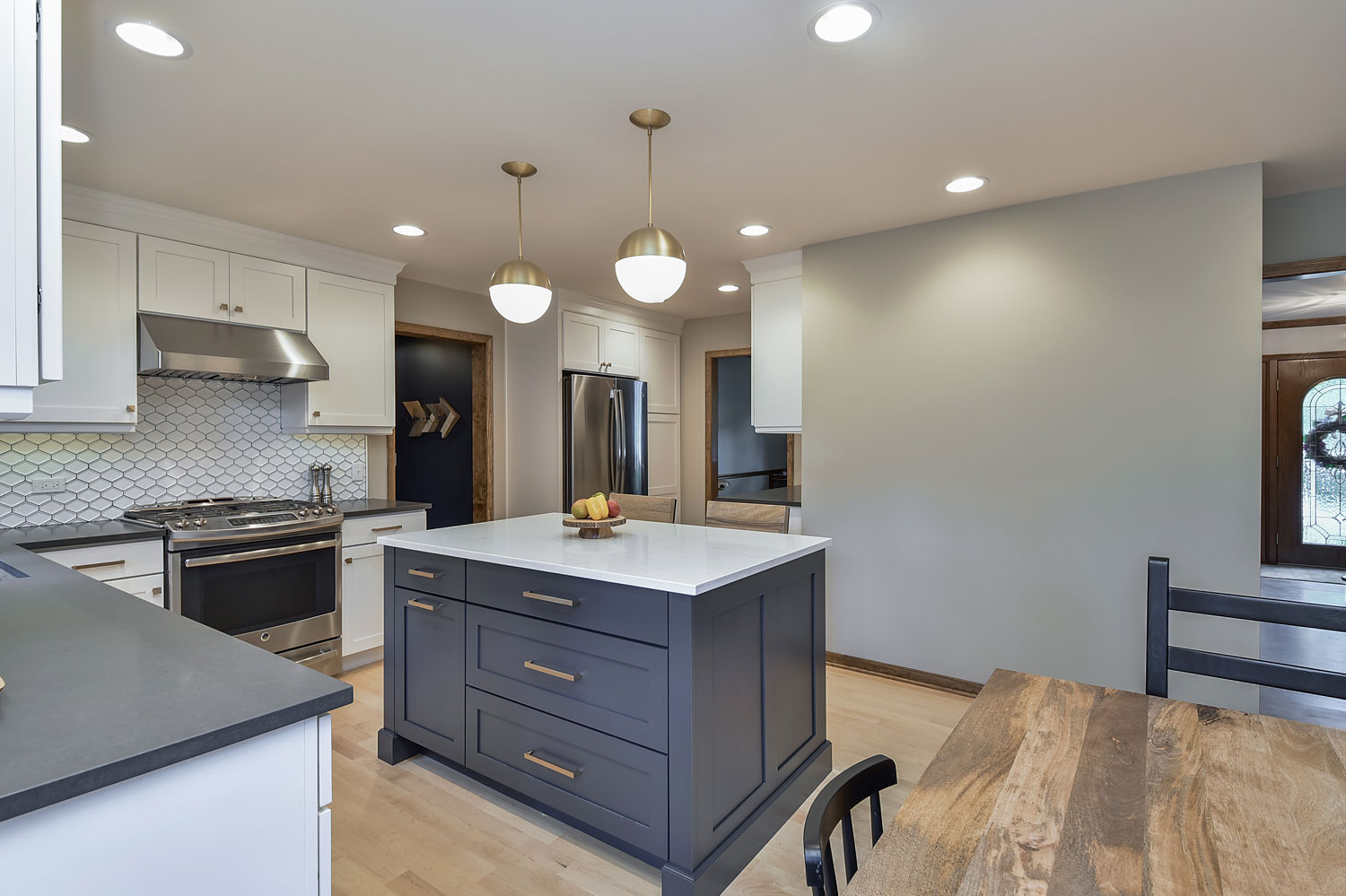 Kitchen Remodeling Ideas wood Cabinetry light Quartz Aurora Naperville Illinois-