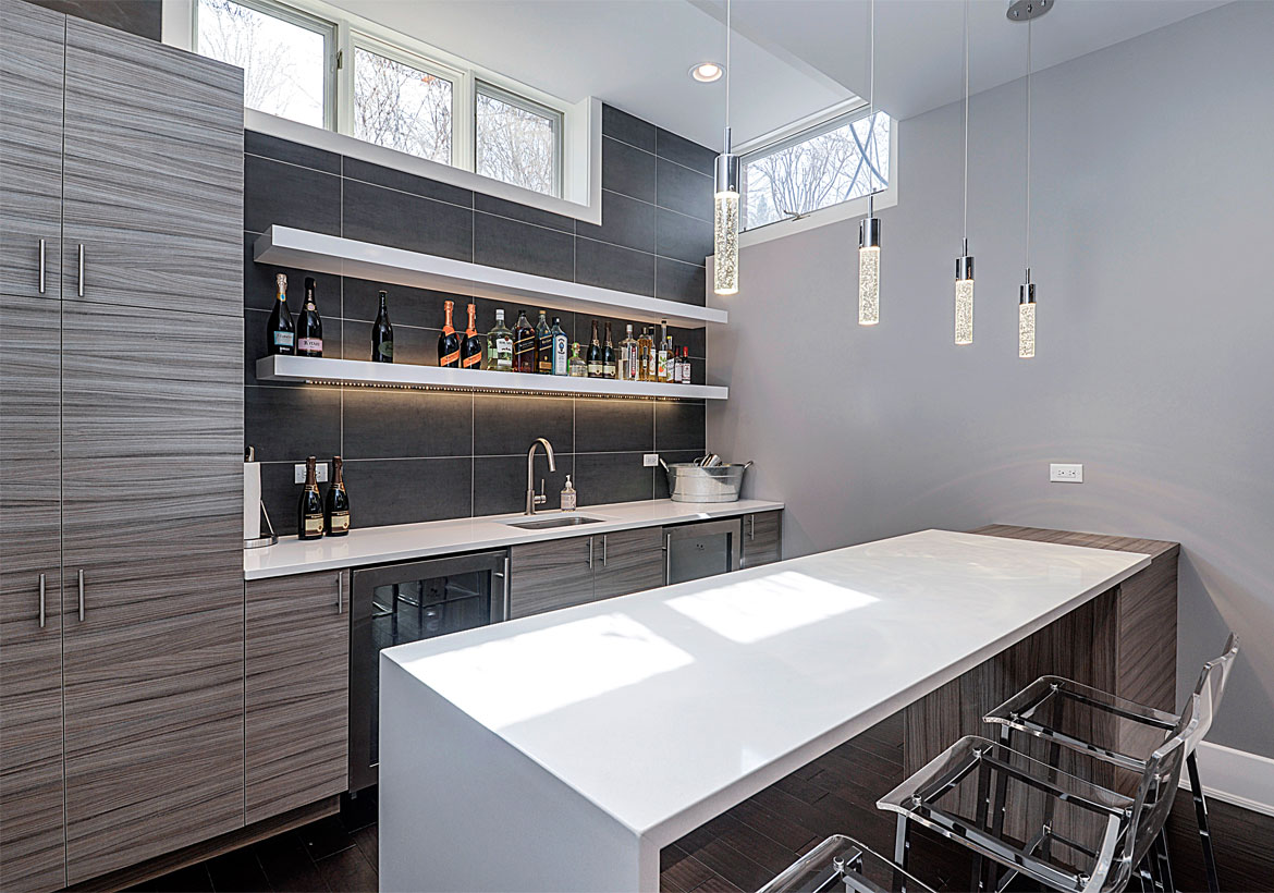 8 Top Trends in Basement Wet Bar Design for 2019 | Home ...