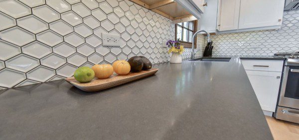 9 Top Trends In Kitchen Backsplash Design for 2020 | Home ...