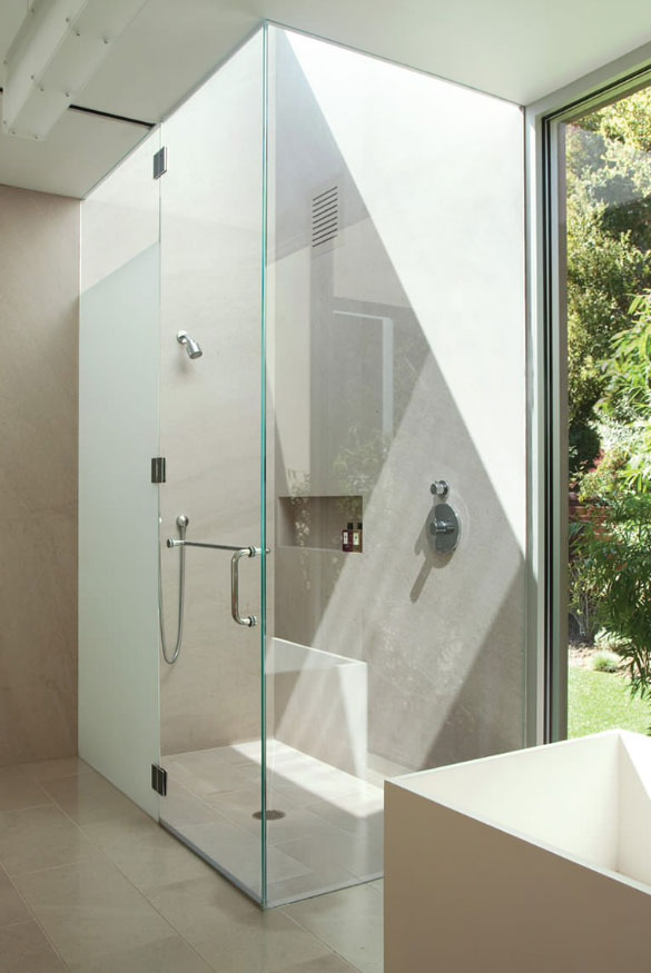 37 Fantastic Frameless Glass Shower Door Ideas | Luxury ...