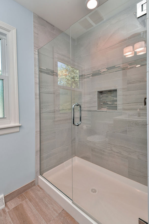 seamless tub shower doors