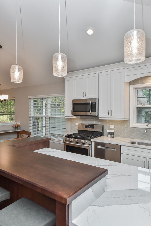 matching kitchen island and table lighting