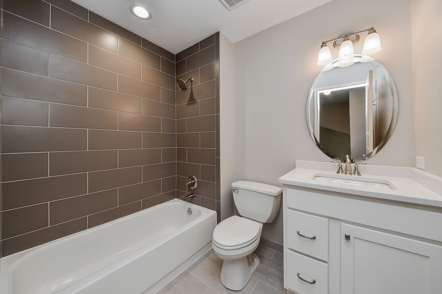 Charles Cindys Hall Bathroom Remodel Pictures Home Remodeling