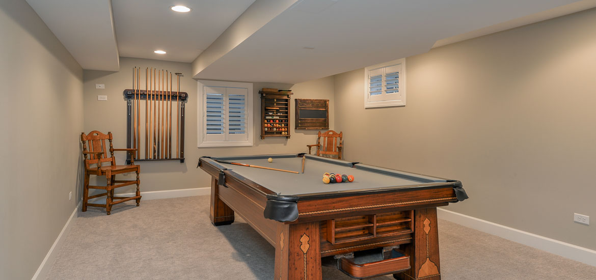 pool table room