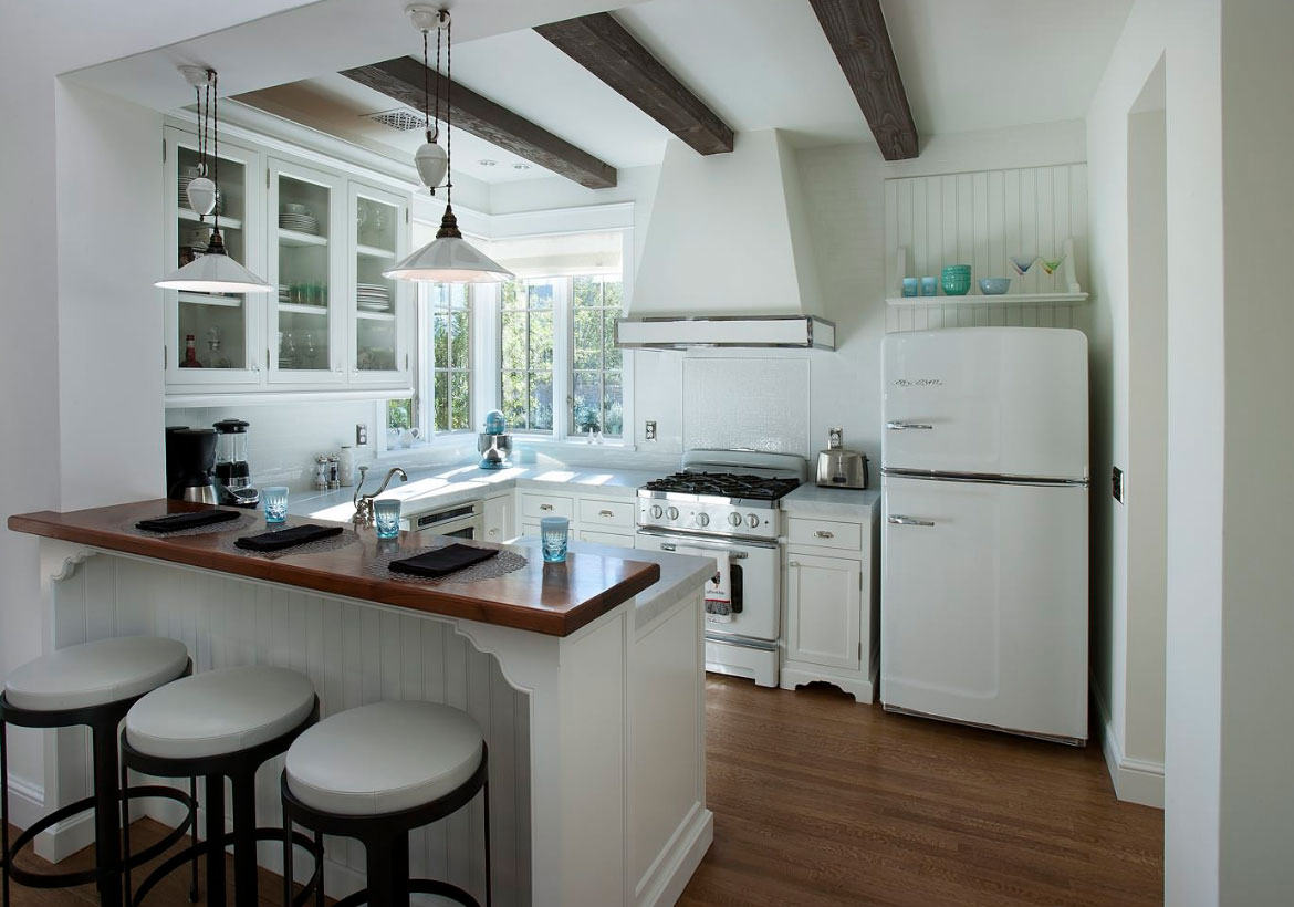 Stylish Kitchens With White Appliances They Do Exist