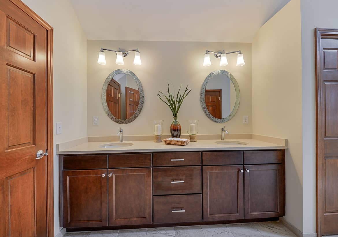 Bathroom Vanity With Mirrors