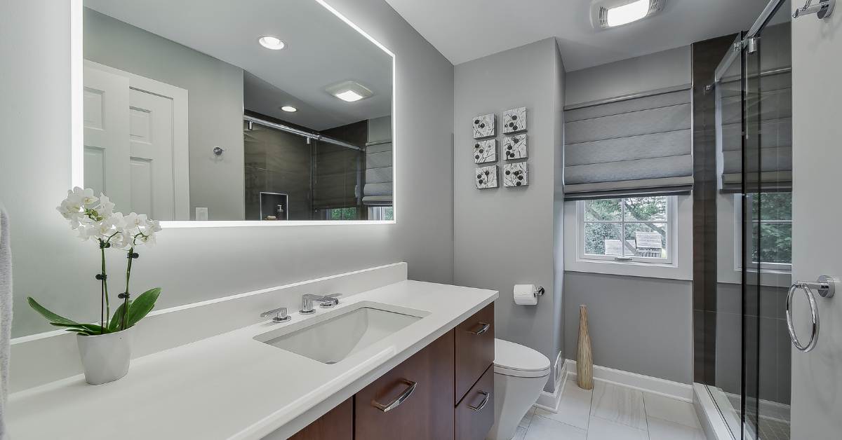 Bathroom Mirrors That Are The Perfect, Master Bathroom Mirror And Lighting Ideas