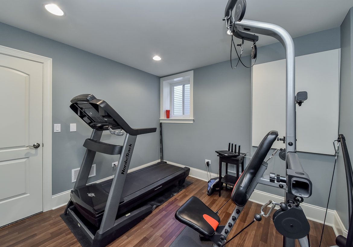 47 Extraordinary Basement Home Gym Design Ideas | Luxury ...