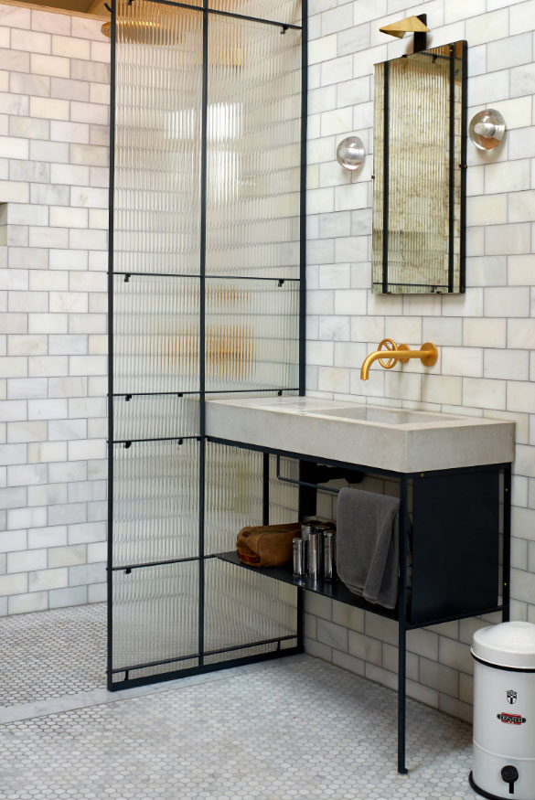 21 Barrier Free Curbless Shower Ideas | Home Remodeling ...