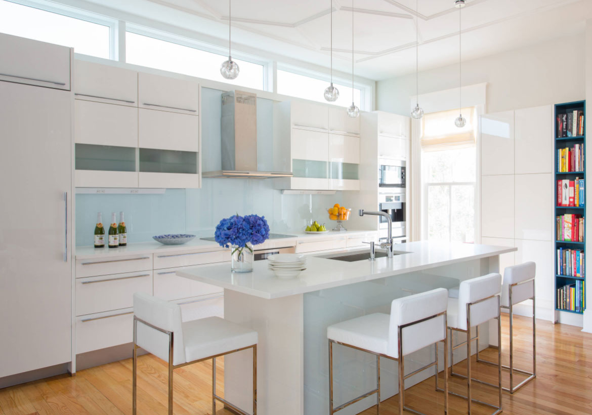 35 Fresh White Kitchen Cabinets Ideas to Brighten Your ...