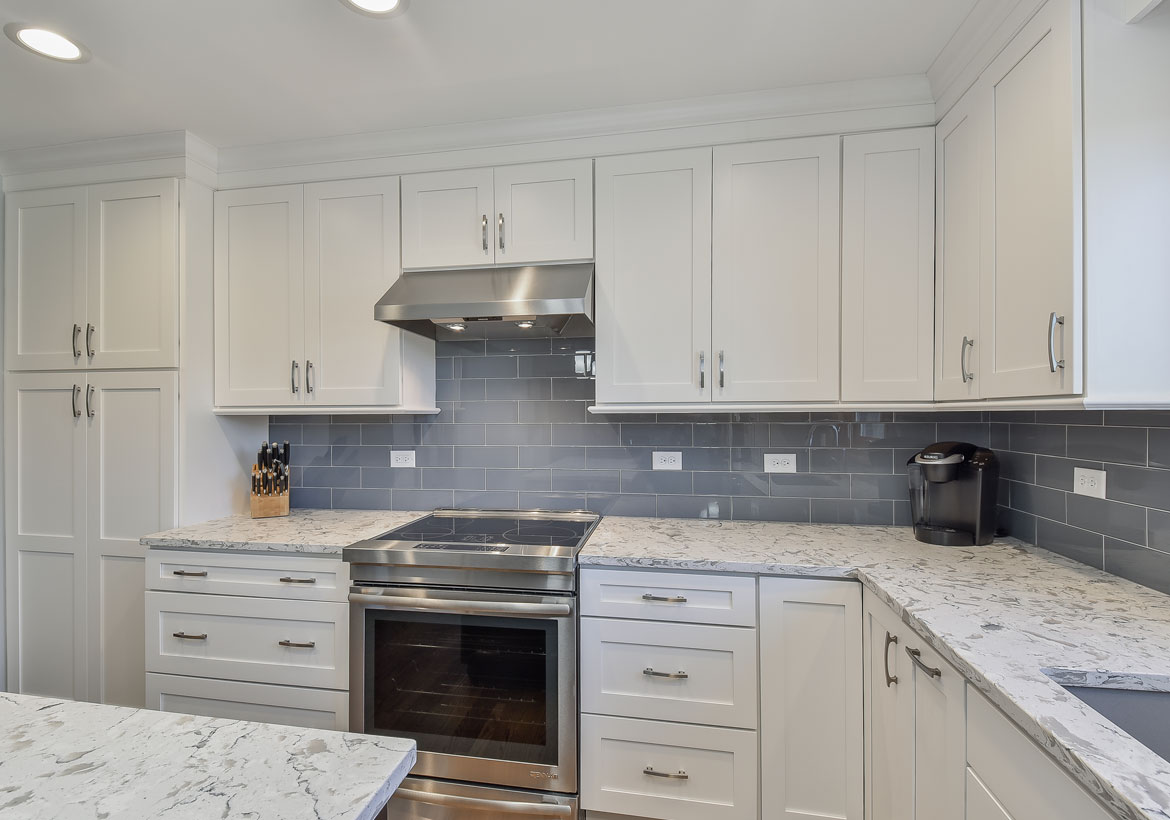 35 Fresh White Kitchen Cabinets Ideas To Brighten Your Space