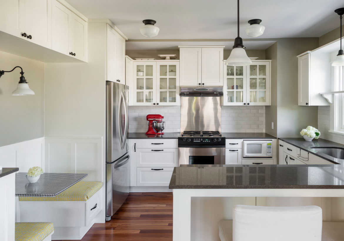 35 Fresh White Kitchen Cabinets Ideas to Brighten Your ...