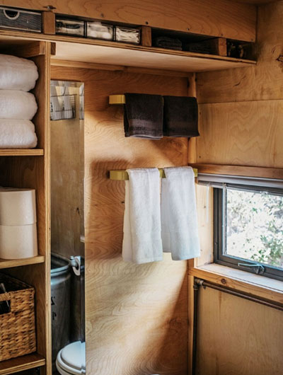 Tiny House Bathroom Design / Getting Creative With Your Tiny House Shower Tiny Heirloom - Tiny homes have to make efficient use of space and that includes the bathrooms.