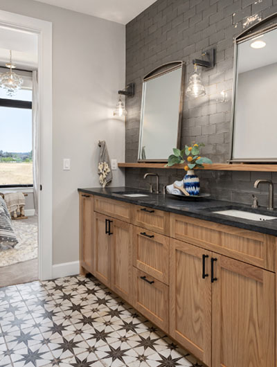 Farmhouse-Bathroom-9-Sebring-Design-Build