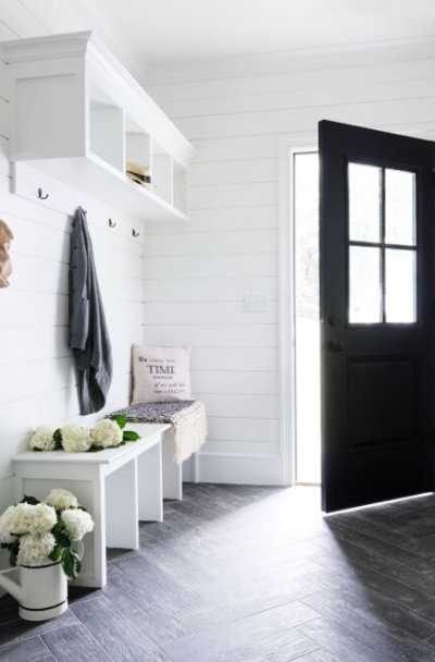 modern-farmhouse-entry-mud-room-ideas