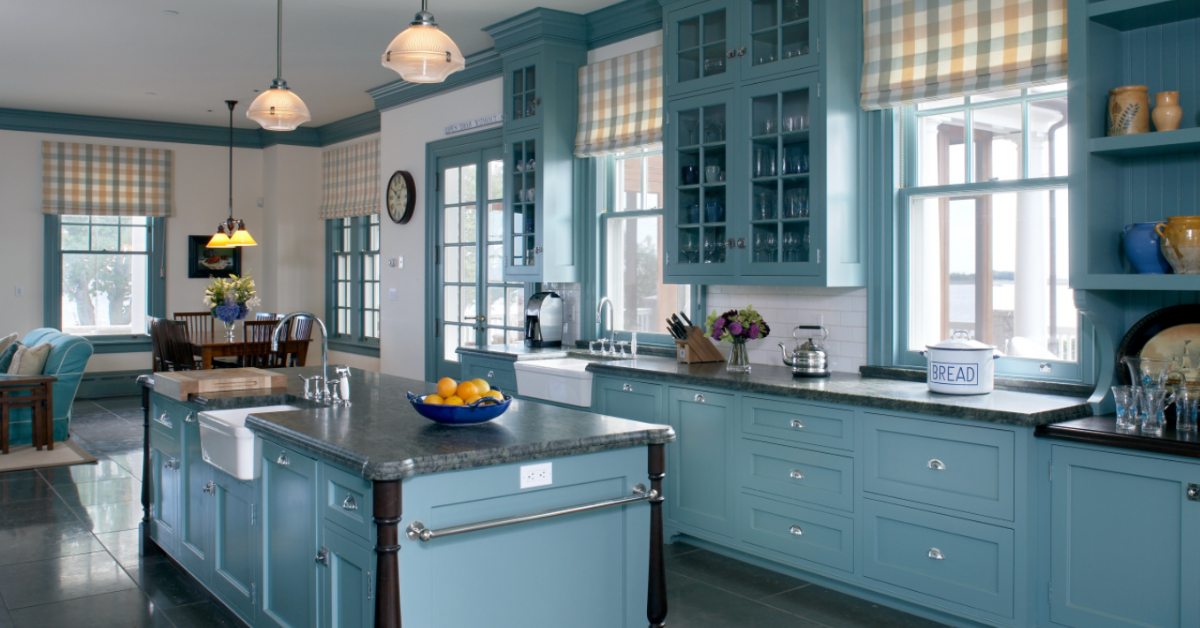 Turquoise – The Cool Kitchen Color Cabinet Trend