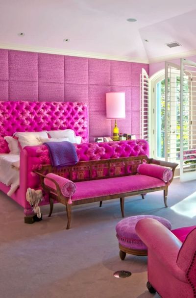 pink-bedroom-walls-decor-ideas