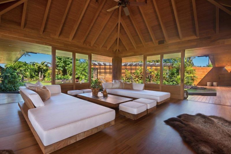 The Pros & Cons Of Teak Flooring In Your Home