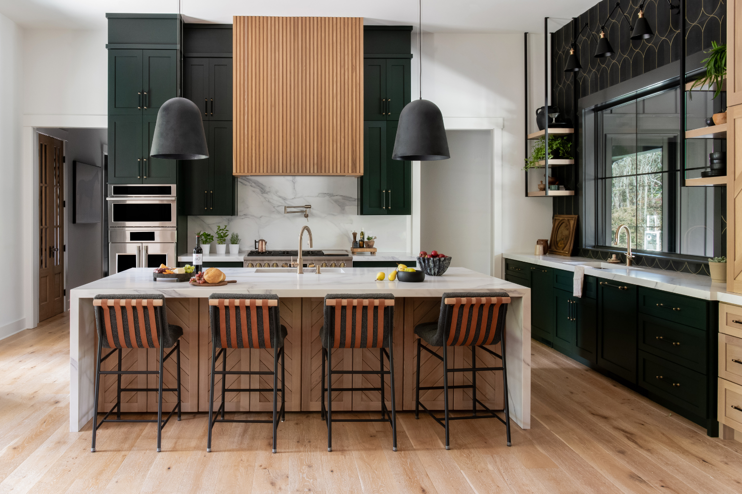 Modern Vs Traditional Kitchen 