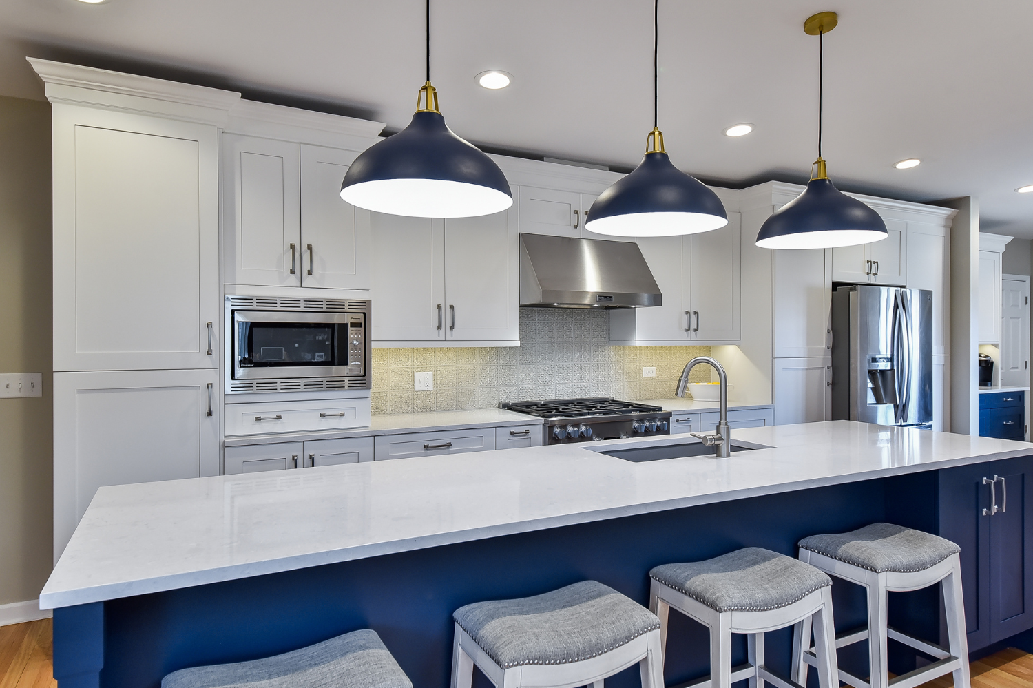 Best Kitchen Layouts for Small Spaces Maximize Efficiency & Style