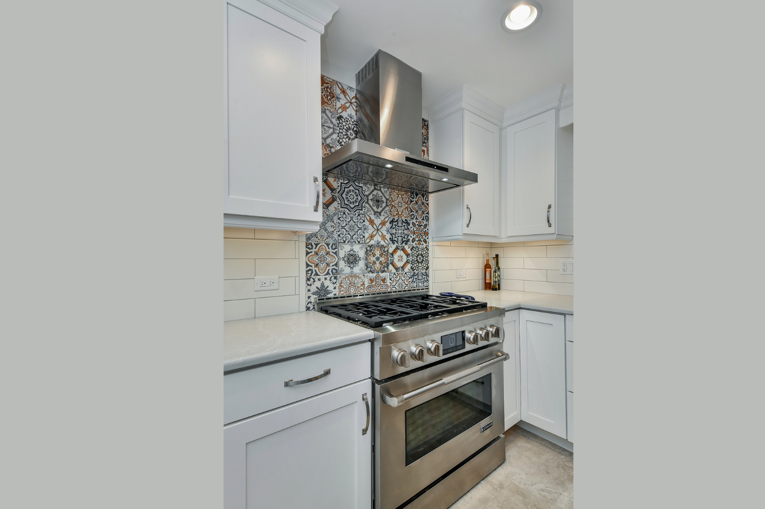 Best Kitchen Layouts for Small Spaces Maximize Efficiency & Style