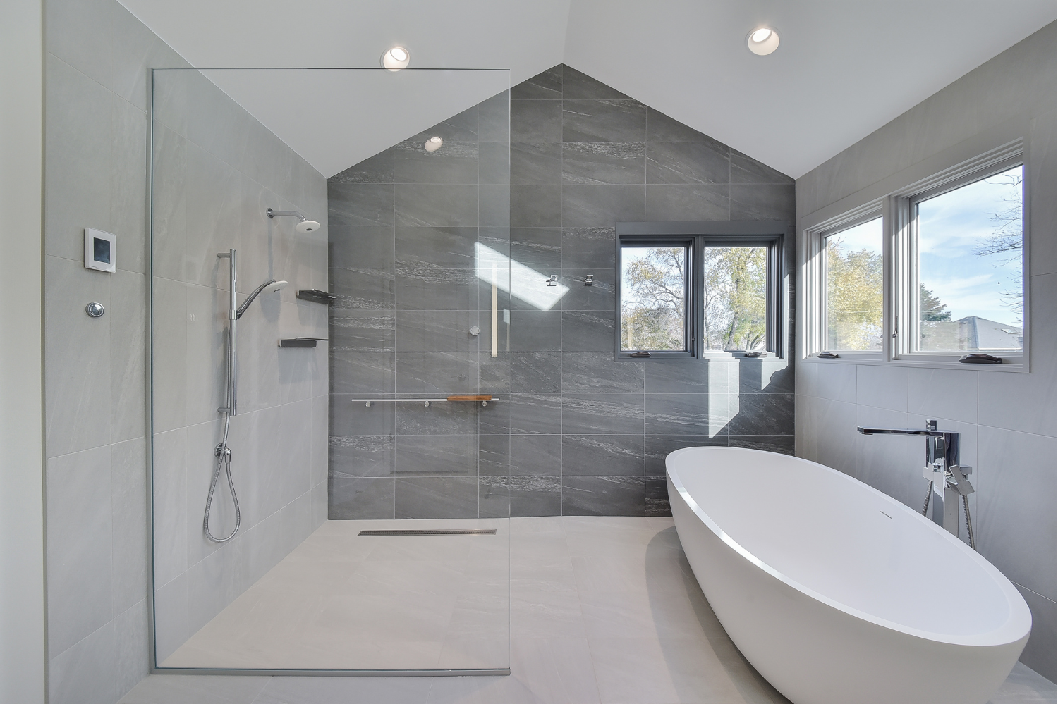 Primary Bathroom Layout Ideas